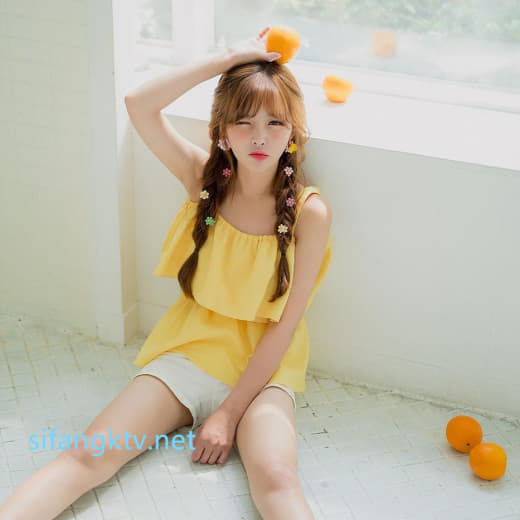 【2023_08_02】The_day_I_walked_around_in_a_bikini_It's_only_shown.m4v